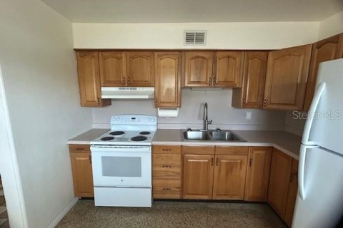 Casa en venta en Saint Petersburg, Florida, 2 dormitorios, 97.55 m2 № 1879131 - foto 8
