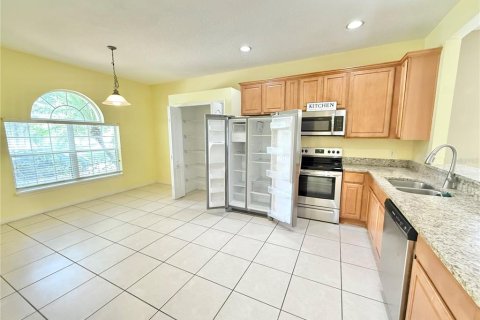 Casa en venta en Kissimmee, Florida, 3 dormitorios, 141.12 m2 № 1772893 - foto 6