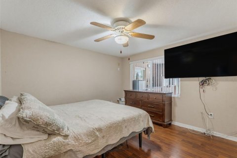 Villa ou maison à vendre à New Port Richey, Floride: 3 chambres, 157.19 m2 № 2350308 - photo 30