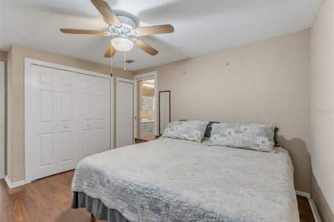 Villa ou maison à vendre à New Port Richey, Floride: 3 chambres, 157.19 m2 № 2350308 - photo 29