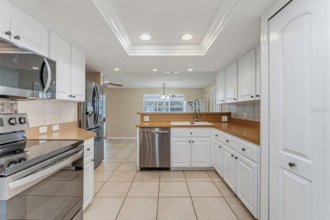 Villa ou maison à vendre à New Port Richey, Floride: 3 chambres, 157.19 m2 № 2350308 - photo 18