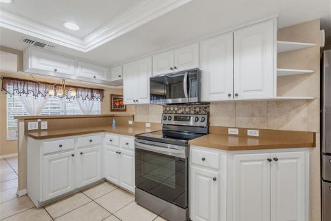Villa ou maison à vendre à New Port Richey, Floride: 3 chambres, 157.19 m2 № 2350308 - photo 19