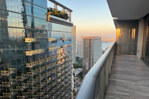 Купить кондоминиум в Майами, Флорида 3 спальни, 134.71м2, № 1956675 - фото 3