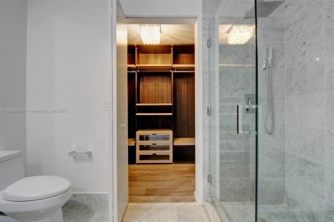 Купить кондоминиум в Майами, Флорида 3 спальни, 134.71м2, № 1956675 - фото 12