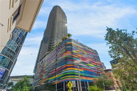 Купить кондоминиум в Майами, Флорида 3 спальни, 134.71м2, № 1956675 - фото 30