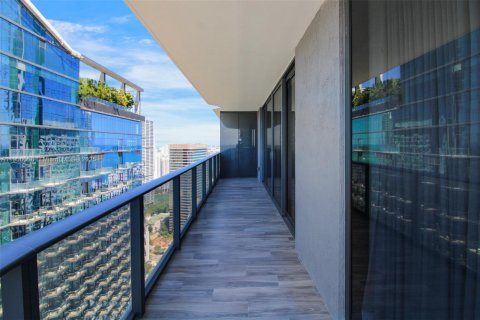 Купить кондоминиум в Майами, Флорида 3 спальни, 134.71м2, № 1956675 - фото 25