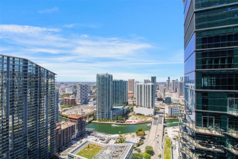 Купить кондоминиум в Майами, Флорида 3 спальни, 134.71м2, № 1956675 - фото 28