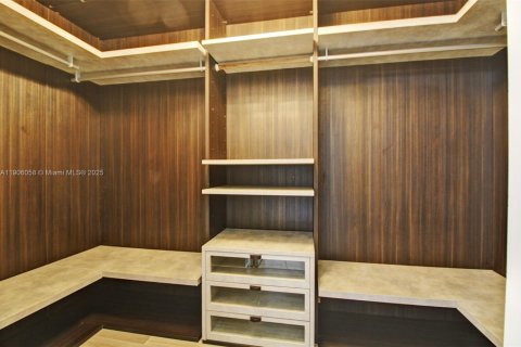 Купить кондоминиум в Майами, Флорида 3 спальни, 134.71м2, № 1956675 - фото 13