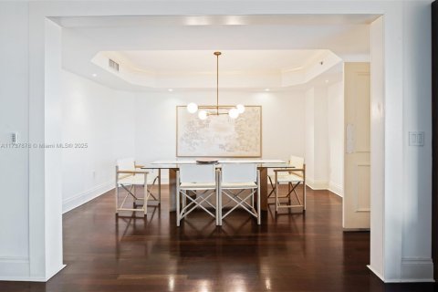 Condo in Key Biscayne, Florida, 3 bedrooms  № 1764742 - photo 11