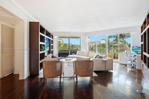 Condo in Key Biscayne, Florida, 3 bedrooms  № 1764742 - photo 8