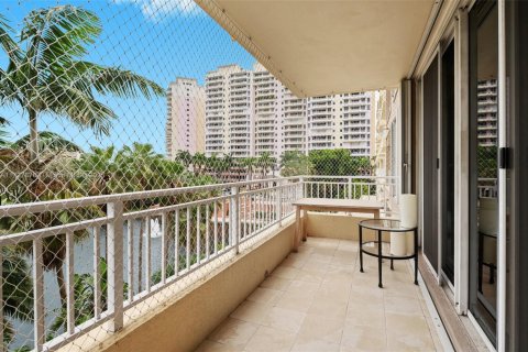 Condo in Key Biscayne, Florida, 3 bedrooms  № 1764742 - photo 20