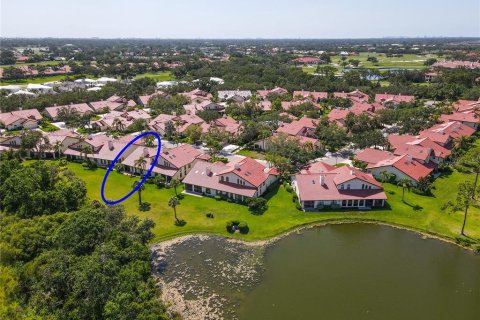 Villa ou maison à vendre à Sarasota, Floride: 2 chambres, 205.04 m2 № 1754725 - photo 1