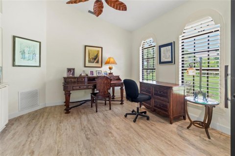 Villa ou maison à vendre à Sarasota, Floride: 2 chambres, 205.04 m2 № 1754725 - photo 22