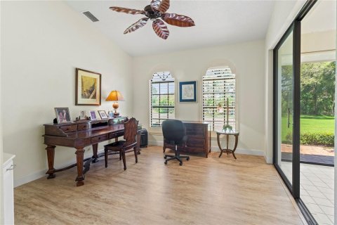 Villa ou maison à vendre à Sarasota, Floride: 2 chambres, 205.04 m2 № 1754725 - photo 23