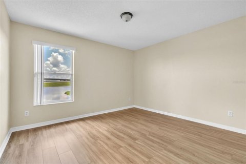 House in Orlando, Florida 6 bedrooms, 273.88 sq.m. № 1909997 - photo 20