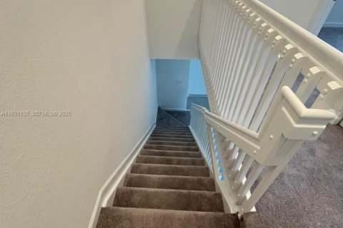 Снять в аренду виллу или дом в Хомстед, Флорида 3 спальни, 134.06м2, № 1989541 - фото 23