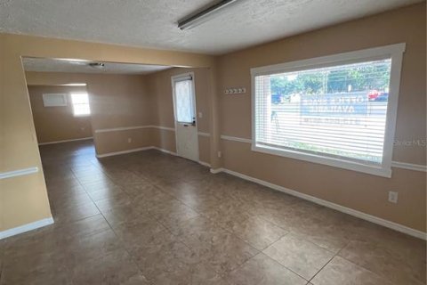 Commercial property in Plant City, Florida 92.9 sq.m. № 1832983 - photo 9