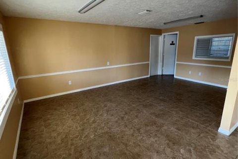 Commercial property in Plant City, Florida 92.9 sq.m. № 1832983 - photo 5