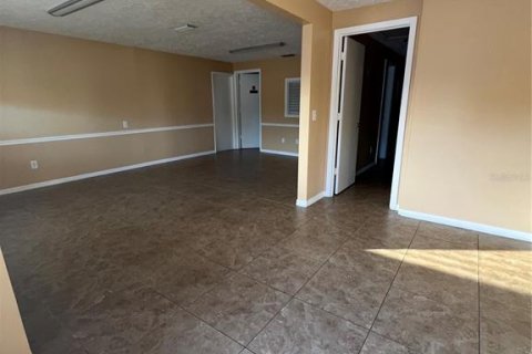 Commercial property in Plant City, Florida 92.9 sq.m. № 1832983 - photo 6