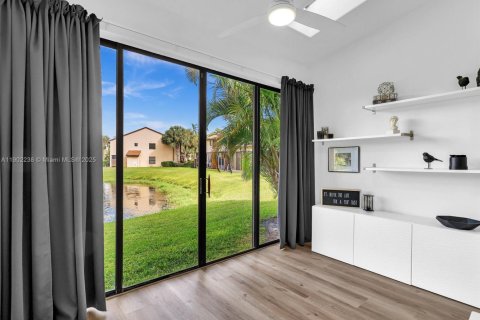 Touwnhouse à vendre à Coconut Creek, Floride: 2 chambres, 124.77 m2 № 1955284 - photo 18