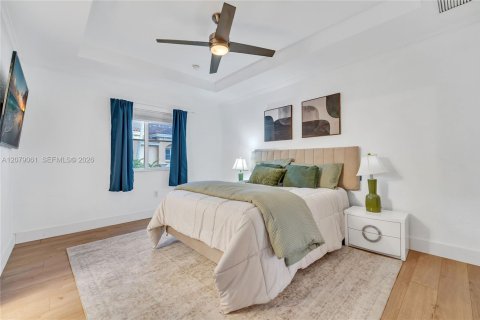 Touwnhouse à vendre à Miramar, Floride: 3 chambres, 117.06 m2 № 2323914 - photo 11