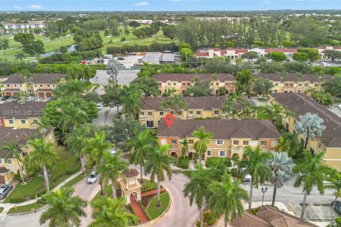 Touwnhouse à vendre à Miramar, Floride: 3 chambres, 117.06 m2 № 2323914 - photo 20