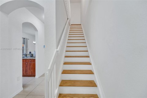 Touwnhouse à vendre à Miramar, Floride: 3 chambres, 117.06 m2 № 2323914 - photo 27