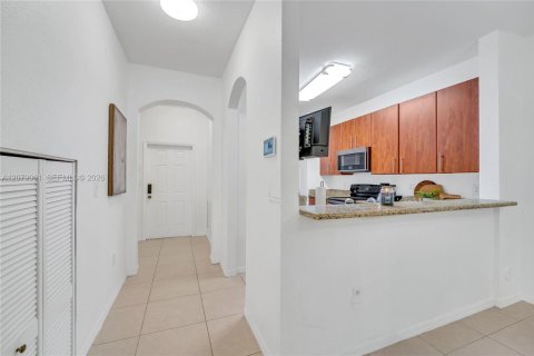 Touwnhouse à vendre à Miramar, Floride: 3 chambres, 117.06 m2 № 2323914 - photo 8