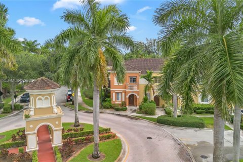 Touwnhouse à vendre à Miramar, Floride: 3 chambres, 117.06 m2 № 2323914 - photo 24