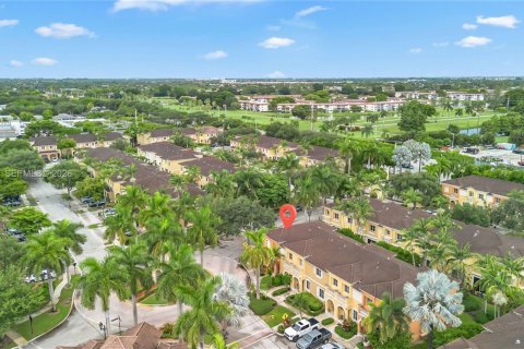 Touwnhouse à vendre à Miramar, Floride: 3 chambres, 117.06 m2 № 2323914 - photo 19