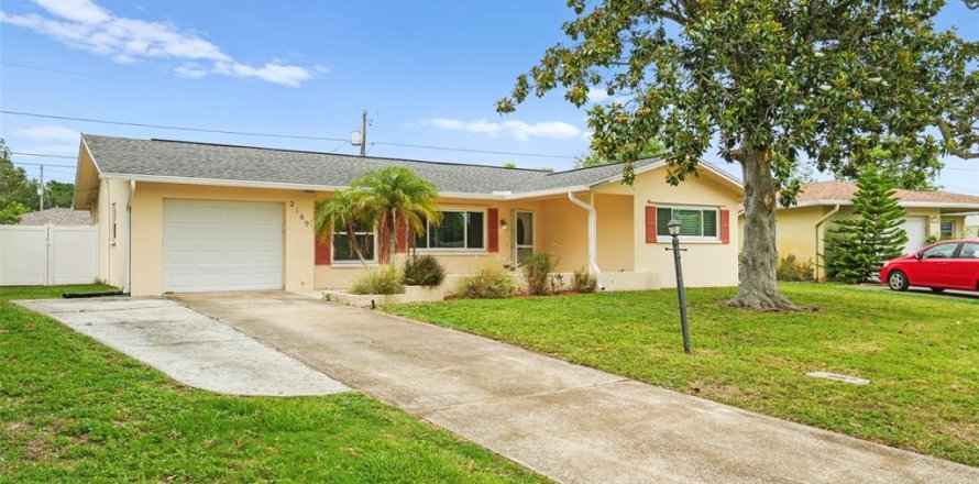 Villa ou maison à Clearwater, Floride 2 chambres, 136.47 m2 № 2107726