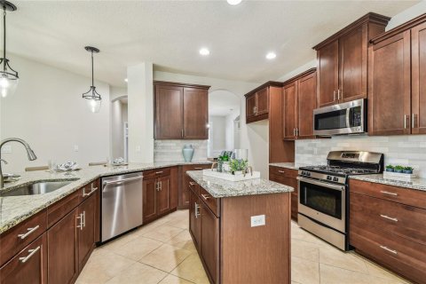 Villa ou maison à vendre à Land O' Lakes, Floride: 4 chambres, 266.82 m2 № 1740997 - photo 14