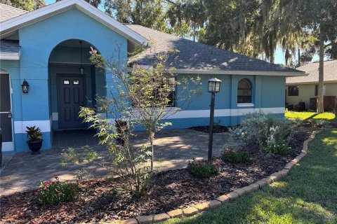 Villa ou maison à vendre à Palm Coast, Floride: 4 chambres, 222.97 m2 № 2416521 - photo 2