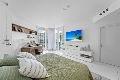 Copropriété à vendre à Sunny Isles Beach, Floride: 2 chambres, 199.18 m2 № 1981591 - photo 22