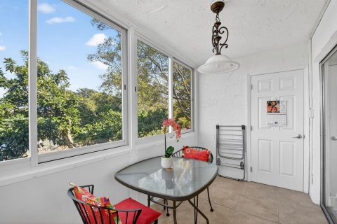 Copropriété à vendre à Palm Springs, Floride: 1 chambre, 64.66 m2 № 2077503 - photo 20