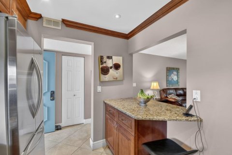 Copropriété à vendre à Palm Springs, Floride: 1 chambre, 64.66 m2 № 2077503 - photo 9