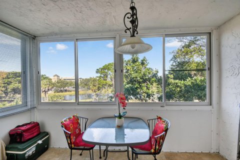 Copropriété à vendre à Palm Springs, Floride: 1 chambre, 64.66 m2 № 2077503 - photo 17