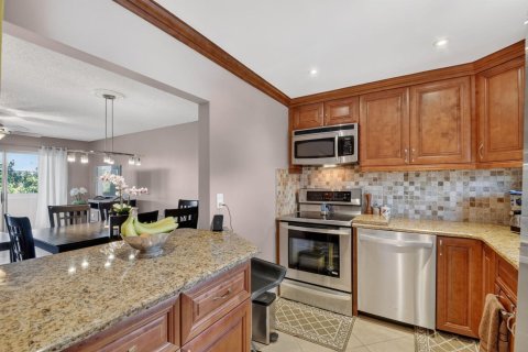 Copropriété à vendre à Palm Springs, Floride: 1 chambre, 64.66 m2 № 2077503 - photo 6