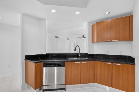 Condominio en venta en Holly Hill, Florida, 2 dormitorios, 142.79 m2 № 2238132 - foto 13