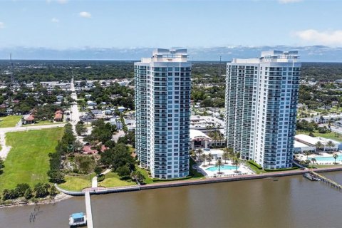 Condominio en venta en Holly Hill, Florida, 2 dormitorios, 142.79 m2 № 2238132 - foto 9