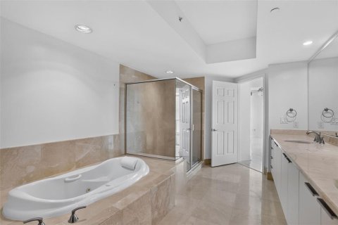 Condominio en venta en Holly Hill, Florida, 2 dormitorios, 142.79 m2 № 2238132 - foto 26