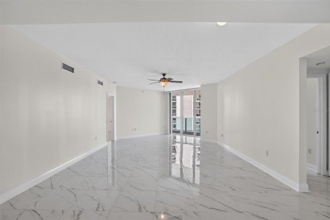 Condominio en venta en Holly Hill, Florida, 2 dormitorios, 142.79 m2 № 2238132 - foto 15