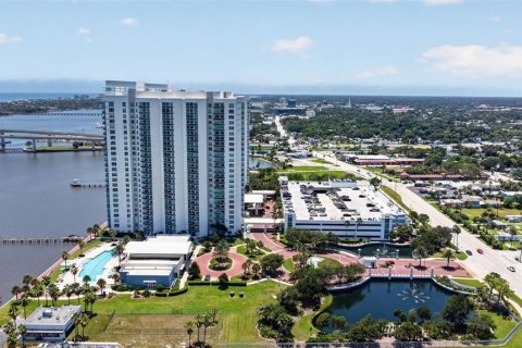 Condominio en venta en Holly Hill, Florida, 2 dormitorios, 142.79 m2 № 2238132 - foto 3