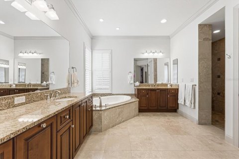 Villa ou maison à vendre à Sarasota, Floride: 4 chambres, 391.3 m2 № 2396590 - photo 23