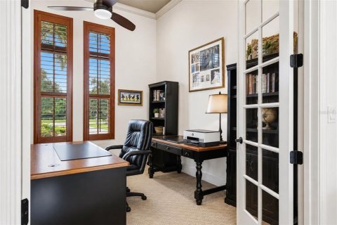 Villa ou maison à vendre à Sarasota, Floride: 4 chambres, 391.3 m2 № 2396590 - photo 18
