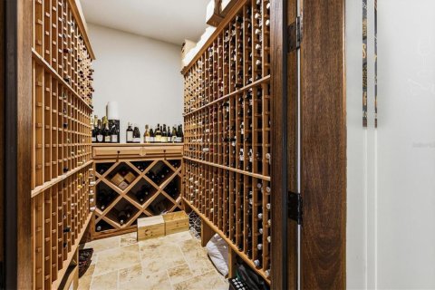 Villa ou maison à vendre à Sarasota, Floride: 4 chambres, 391.3 m2 № 2396590 - photo 15