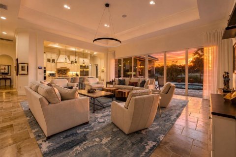 Villa ou maison à vendre à Sarasota, Floride: 4 chambres, 391.3 m2 № 2396590 - photo 9