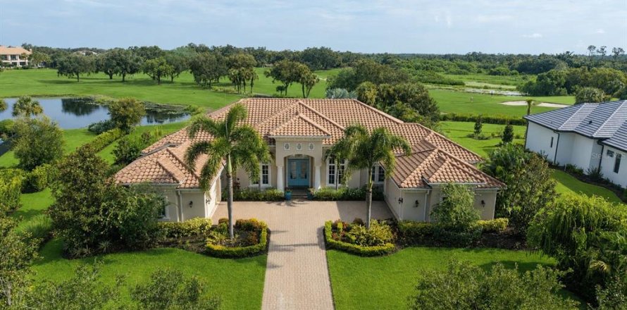 Villa ou maison à Sarasota, Floride 4 chambres, 391.3 m2 № 2396590