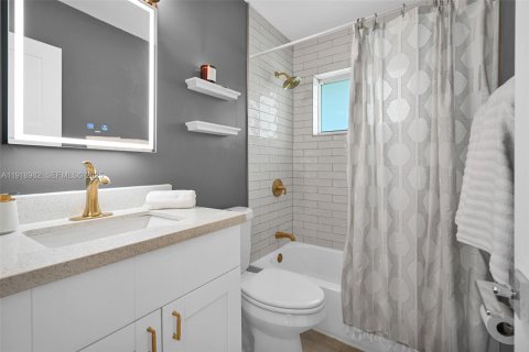 Villa ou maison à vendre à Oakland Park, Floride: 3 chambres, 93.65 m2 № 1976865 - photo 27