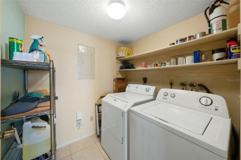 Townhouse in Seminole, Florida 3 bedrooms, 124.02 sq.m. № 1873775 - photo 15